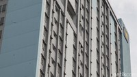 Rencananya, proses renovasi tersebut akan selesai pada April 2025. Direktur Jenderal Perumahan Perkotaan Kementerian PKP Sri Haryati mengatakan memang sudah ada beberapa tower yang sudah selesai, namun ada juga yang belum.