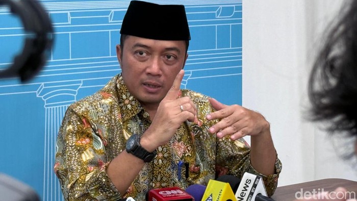 Mensesneg Prasetyo Hadi