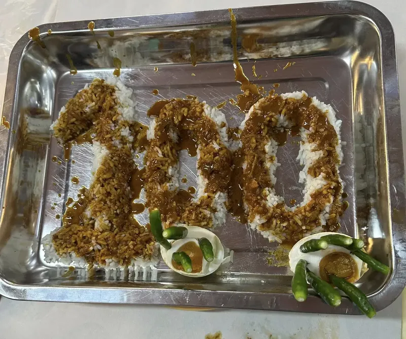 Mahathir Mohamad Ultah ke-100, Dapat Ucapan Kocak dari Kedai Nasi Kandar