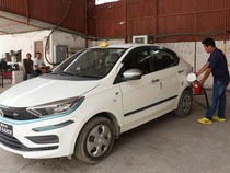 Mobil Listrik Mulai Lalu-Lalang di Kathmandu