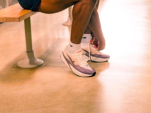 Tips Pilih Sepatu buat Pelari Mendang-mending yang Ingin PB