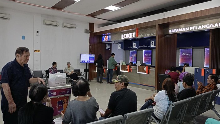 Pembelian tiket kereta api