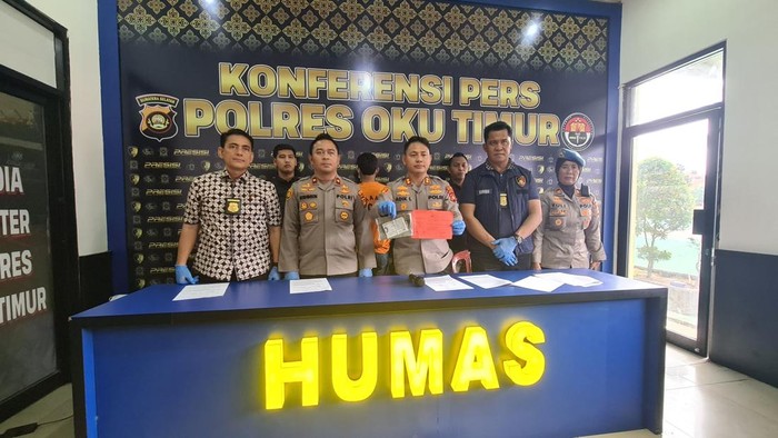 Polres OKU Timur merilis pelaku pencurian dan kekerasan yang buron empat tahun