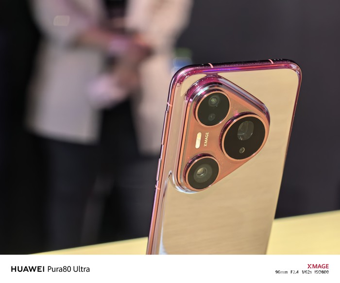 Huawei resmi merilis Pura 80 Series secara global. Begini wujud Huawei Pura 80 Pro dan Pura 80 Ultra.