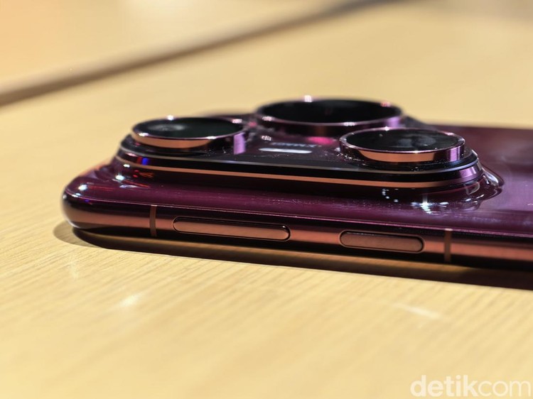 Huawei resmi merilis Pura 80 Series secara global. Begini wujud Huawei Pura 80 Pro dan Pura 80 Ultra.