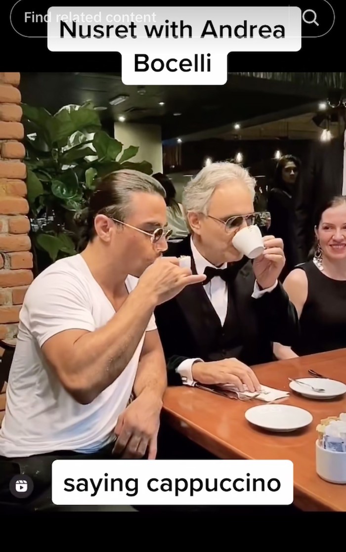 Salt Bae Mejeng Bareng Tokoh Dunia Salt Bae Mejeng Bareng Tokoh Dunia