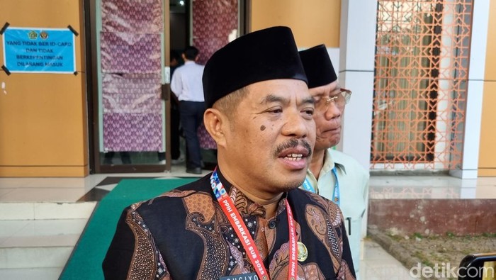 Sekretaris PPIH Debarkasi Surabaya Sugiyo