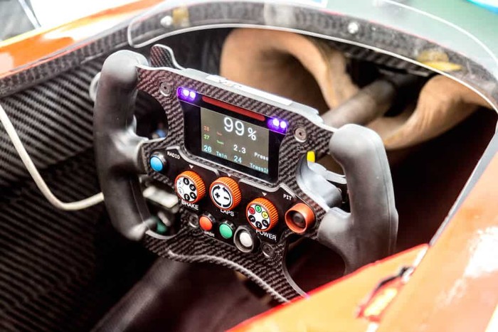 Setir mobil F1.