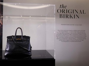 Tas Hermes Birkin Pertama Pecahkan Rekor Lelang Dunia, Ini Sosok Pembelinya
