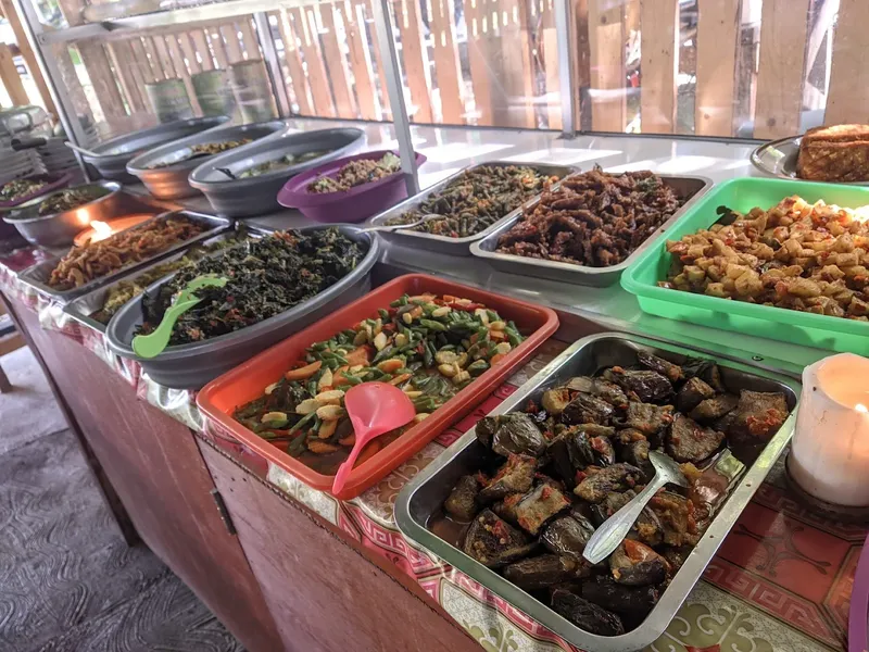 Tempat makan langganan PNS