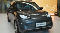 Mobil listrik Hatchback ini tetap mengusung kabin yang lapang dan fungsional. Foto: Wuling