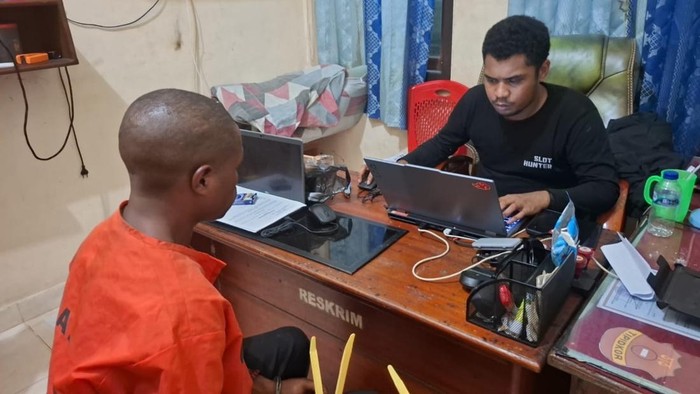 Anggota KKB pembunuh guru dan penganiaya nakes di Yahukimo ditangkap.