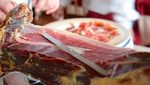 Juicy Pol! 10 Daging Terbaik di Dunia dari Ayam Cemani hingga Wagyu