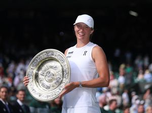 Iga Swiatek Juara Wimbledon 2025, Menang 6-0, 6-0 di Final