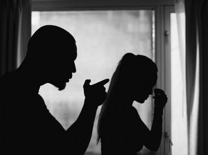 Pilu Wanita di Padalarang: Disetubuhi Ayah, Diceraikan Suami