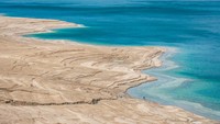 Para sejarawan sepakat kemenangan Romawi terjadi di lembah Palestina, tepatnya di cekungan Laut Mati. Ilmu geologi lalu datang dan memastikan Laut Mati adalah titik terendah di bumi. Foto: Getty Images/iStockphoto/Mlenny