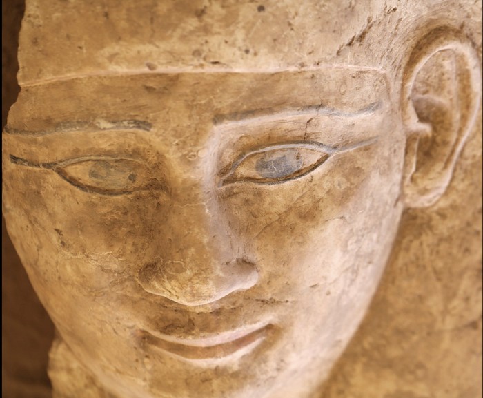 Makam Batu Yunani dan Romawi Ditemukan di Aswan, Mesir Makam Batu Yunani dan Romawi Ditemukan di Aswan, Mesir