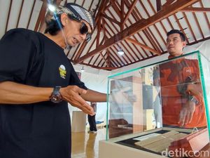 Penampakan Naskah Kuno Warisan Bupati Galuh di Situs Jambansari Ciamis