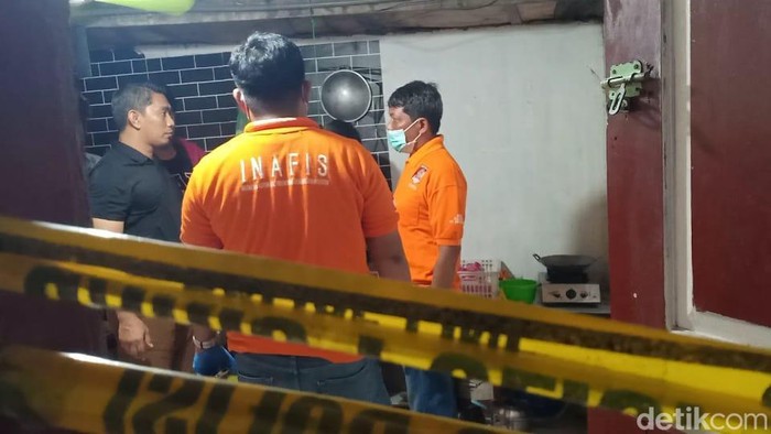 Pria ditemukan tewas tergantung di Jalan Meranti, Makassar.