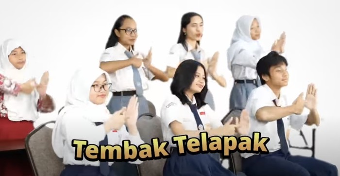 Senam Jeda Ceria