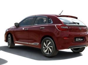 Toyota Glanza Dijual Rp 130 Jutaan, Full Tank Bisa Jakarta-Surabaya