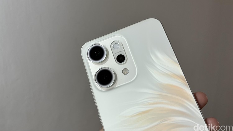 Unboxing Oppo Reno 14 Pro