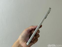 Unboxing Oppo Reno 14 Pro, Unik dengan Desain Mirip Ekor Putri Duyung