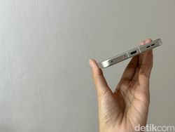 Unboxing Oppo Reno 14 Pro, Unik dengan Desain Mirip Ekor Putri Duyung