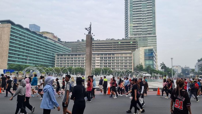 Antusiasme warga di CFD Bundaran HI pagi ini