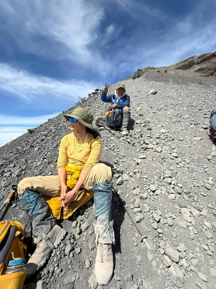 Atiek CB Atiek CB di puncak Rinjani.