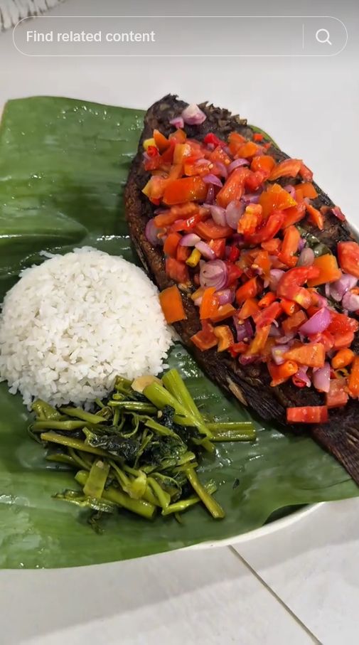 Bule Jerman di Lombok suka masak makanan Indonesia