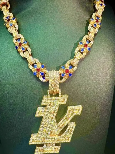 Kalung Berlian untuk Lamine Yamal