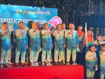 Video Momen Kapolri Didampingi Kapolda Buka Riau Bhayangkara Run 2025