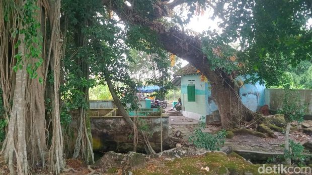 Kompleks sumur Gumuling di Desa Bentangan, Kecamatan Wonosari, Klaten, Sabtu (12/7/2025).