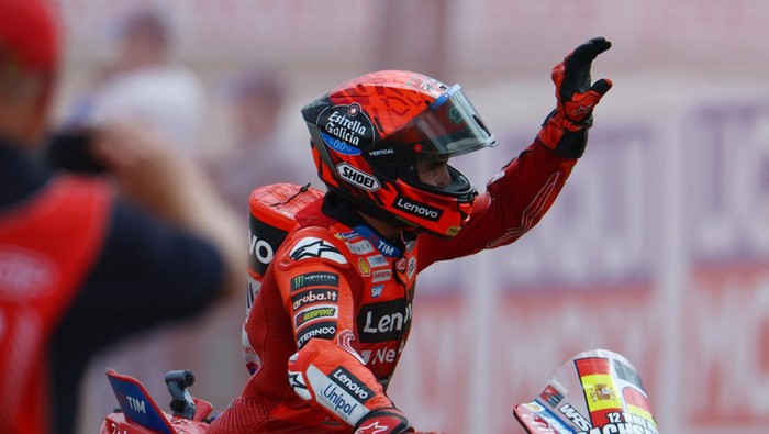 MotoGP - German Grand Prix - Sachsenring, Hohenstein-Ernstthal, Germany - July 13, 2025 Ducati Lenovo Teams Marc Marquez celebrates winning the German Grand Prix REUTERS/Lisi Niesner