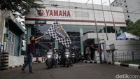 Adapun perjalanan riding ini menempuh jarak sekitar 20 km dengan lama waktu perjalanan 1,5 jam. Rute yang dilewati dari Cempaka Putih, Lapangan Banteng, Monas, Bunderan HI, Taman Suropati, Sudirman, dan finis di Aroem Resto & Cafe Jakarta, Gambir.