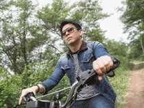 Video: Sporty Abis! Aneka Olahraga Sudah Dicoba Ariel NOAH