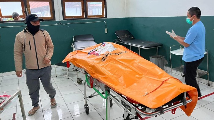 Tukang ojek asal Makassar tewas dibunuh KKB di Puncak Jaya.