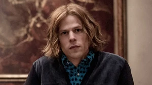 Lex Luthor versi Batman v Superman: Dawn of Justice (2016) diperankan oleh Jesse Eisenberg. (Foto: dok. WarnerBros.)