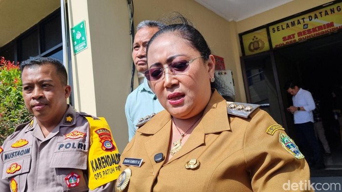 Bupati Gunungkidul, Endah Subekti Kuntariningsih saat di Polres Gunungkidul, Senin (14/7/2025).