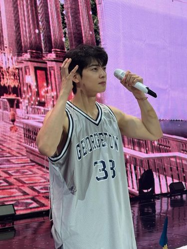 Fanmeeting Cha Eun Woo The Royal digelar Sabtu (12/7/2025) di Peace Hall, Universitas Kyung Hee, kawasan Dongdaemun, Seoul, Korea Selatan.