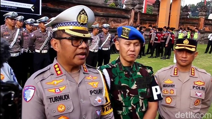 Dirlantas Polda Bali, Kombes Turmudi seusai apel di Mapolda Bali, Senin (14/7/2025).