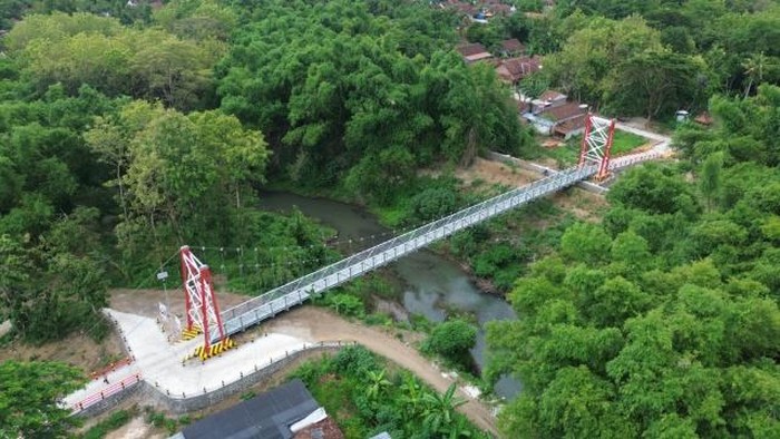 Jembatan Wot Gandul Ponorogo.