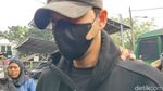 Jonathan Frizzy Tertunduk Lesu Ditahan di Lapas Pemuda Tangerang