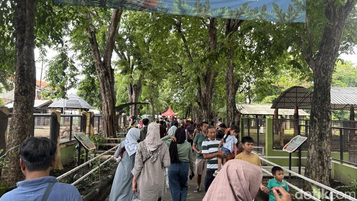 KBS dipadati pengunjung saat liburan sekolah.