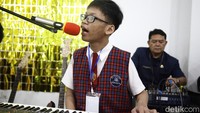 Kegiatan MPLS mencakup pengenalan sarana dan prasarana, interaksi positif antar murid dan guru, serta penguatan karakter melalui aktivitas menyenangkan dan edukatif. Ini penting untuk membentuk suasana inklusif yang menghormati hak anak.  