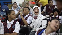 MPLS Ramah tahun ajaran baru ini berlangsung selama lima hari sesuai Surat Edaran Kemendikbudristek, yang menetapkan MPLS dimulai sejak Senin, 14 hingga 18 Juli 2025. Kegiatan bertujuan membantu murid baru beradaptasi dengan lingkungan dan fasilitas sekolah.  