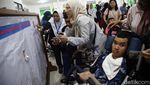Keceriaan Siswa Difabel Ikuti Hari Pertama Sekolah