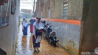 Sekolah tersebut diketahui tidak memungut biaya bagi yang mendaftar baru dan biaya Sumbangan Pembinaan Pendidikan (SPP). Sekolah tersebut berdiri sejak tahun 1963 silam. (Foto: Yuga Hassani/detikJabar)