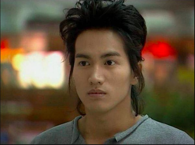 F4 dipertemukan dalam serial ‘Meteor Garden’ yang booming di era 2000an. Jerry Yan berperan sebagai Dao Ming Si rambut nanas yang merupakan pentolan grup mahasiswa tampan dan kaya di universitas Yin De.Foto: Dok. Internet